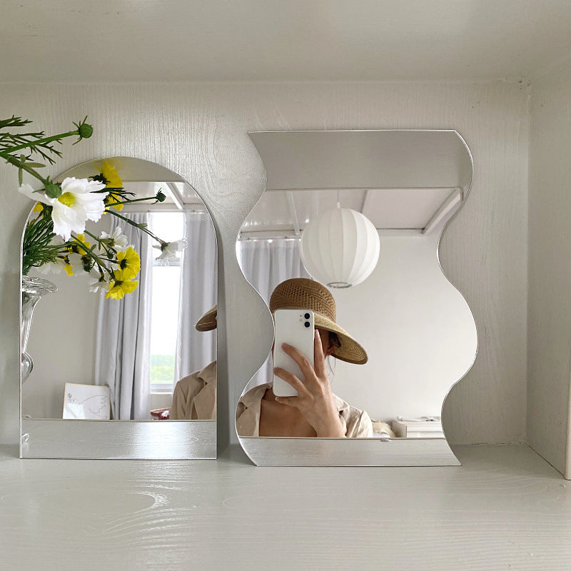 Makeup mirror